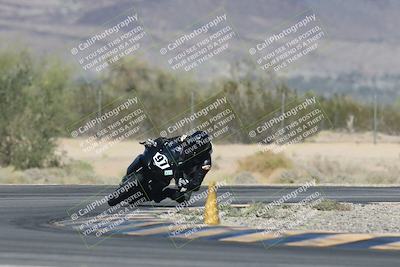 media/Oct-30-2025-Racers Edge (Thu) [[dabbdaf680]]/2-A Group/Session 5 (Turn 6)/